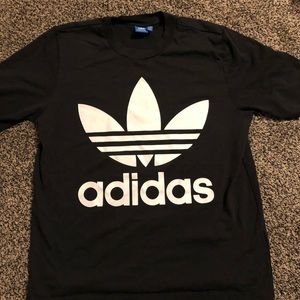 Adidas T-Shirt